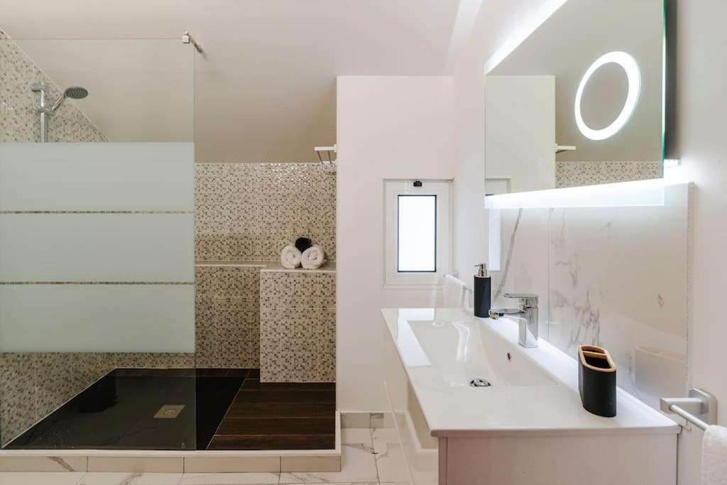 Ribeiro'S House, New Apartment With Amazing Sunsets Arco da Calheta  Exterior photo